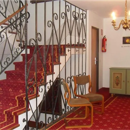 Hotel Bergblick 3*
